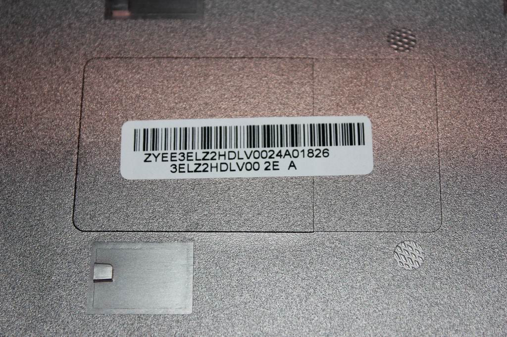 Lenovo 90200627 Hdd Door Lz2 3Elz2Hdlv00