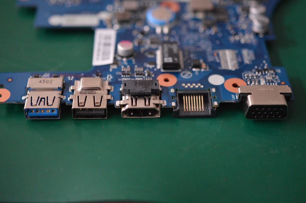 Lenovo Replacement Part - 5B20H55147