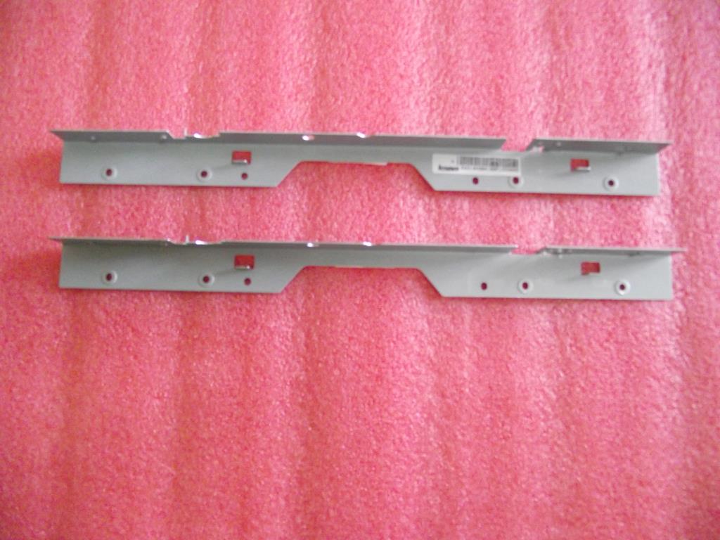 Lenovo 31049841 Lg Ccfl Panel Bracket B520