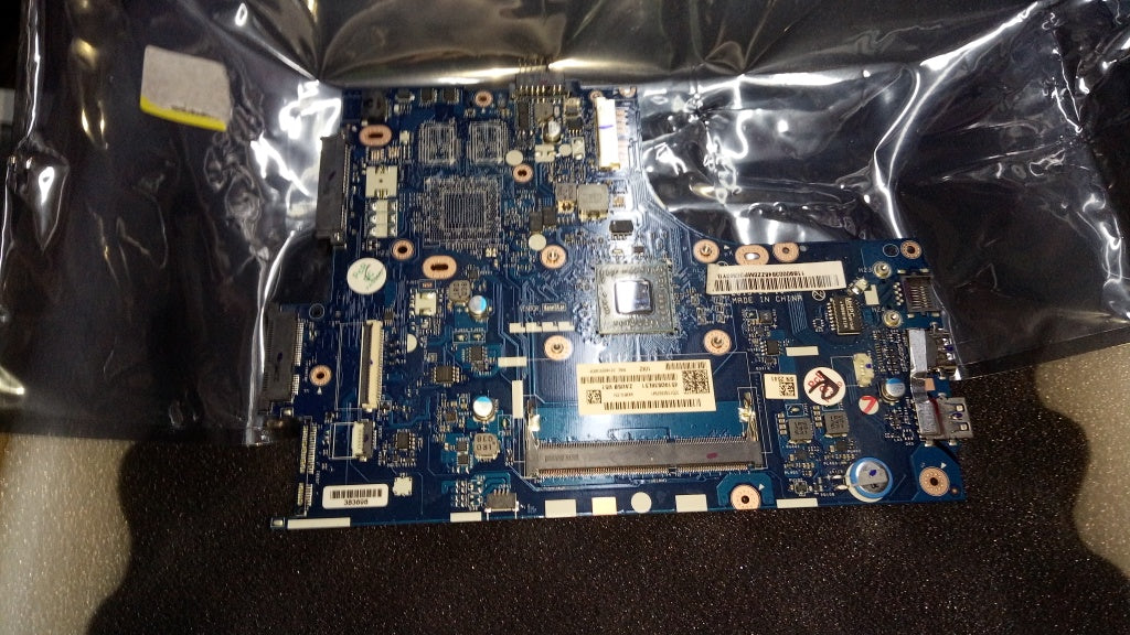 Lenovo Vausb Mb W8S Uma A6-5200 Ts - 90003846
