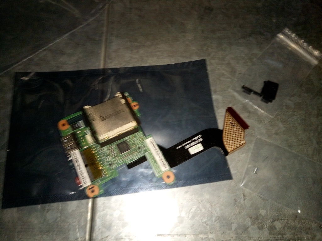 Lenovo Cdpop I/O Noamom - 75Y5942