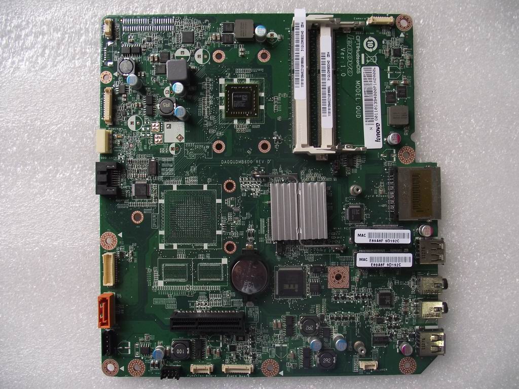 Lenovo Mb C225 A Hudson Uma 1.65G Cpu - 11013948