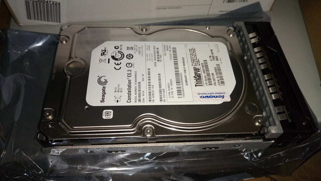 Lenovo Hot Swap Hard Drive - 00FC388