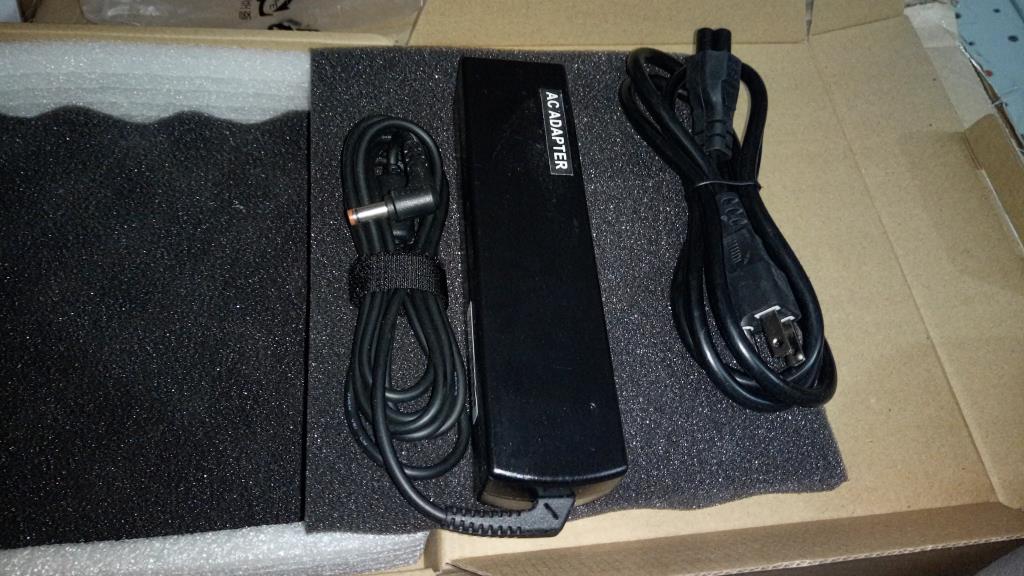 Lenovo Adapter Chicony Cpa-A090 20V4. - 36001942
