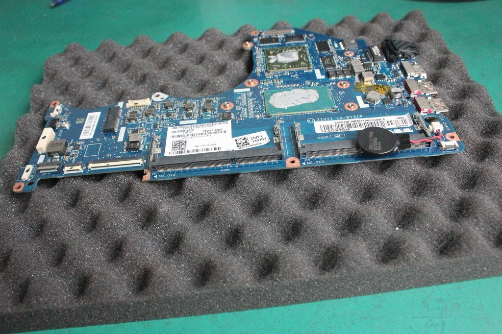 Lenovo Mbhswi5-4210Uv2Gstd - 5B20F78648