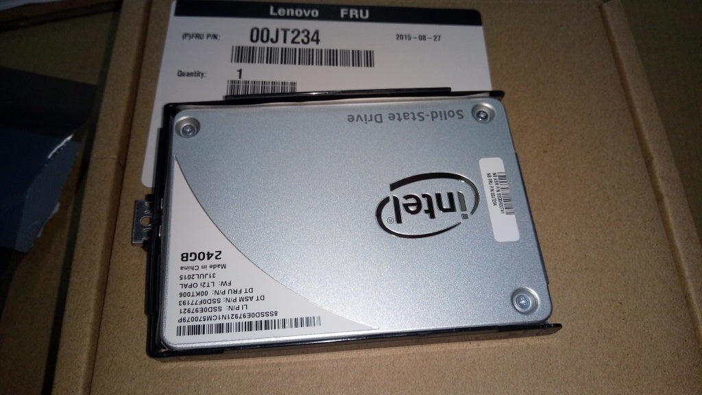 Lenovo Sd Solid State Drives - 00JT234