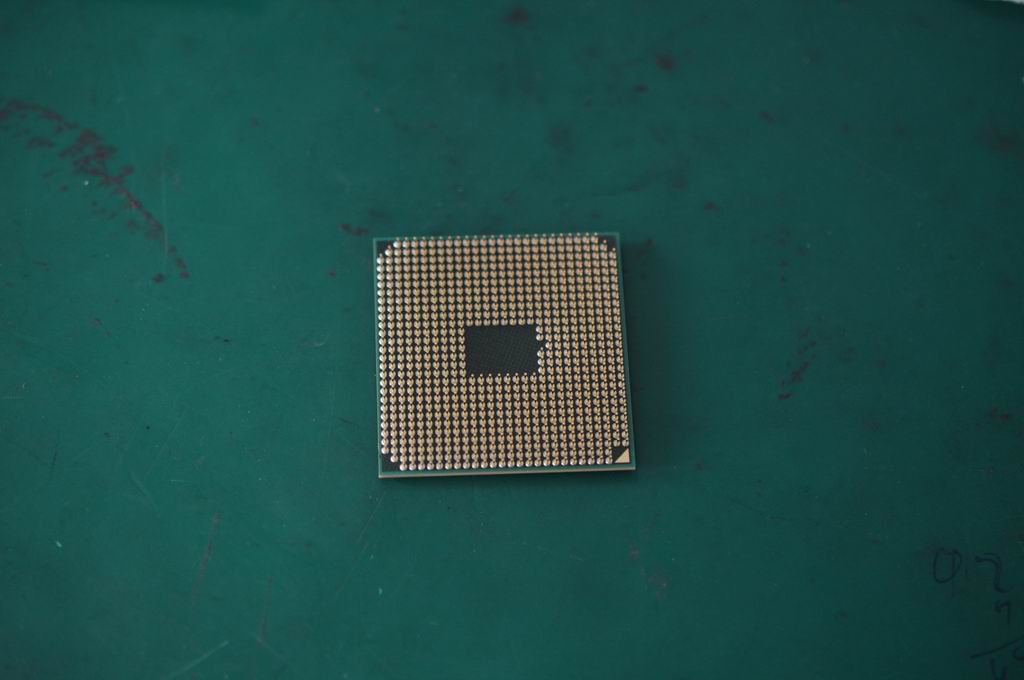 Lenovo Cpu Amd A8 5550M 2.1G/3.1G 4M - 102500501