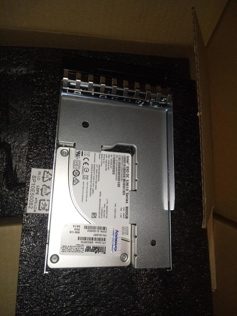 Lenovo Sd Solid State Drives - 00LA897