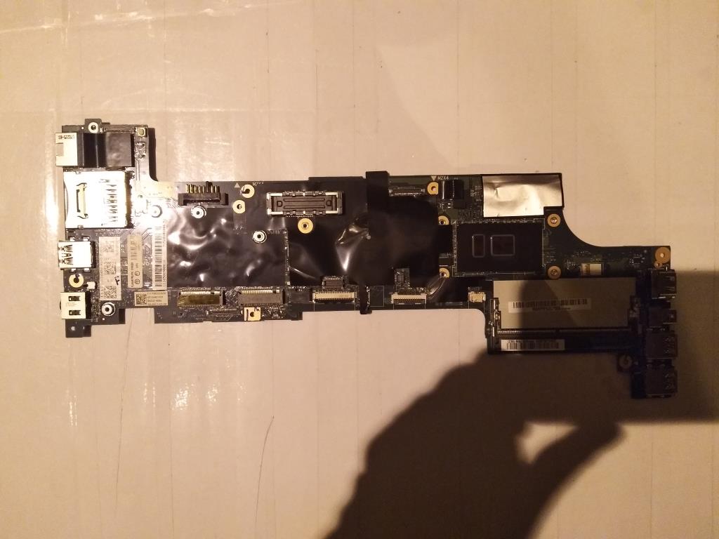 Lenovo I3-6100U,Uma,Win,N/Tpm,Dock - 01HX026