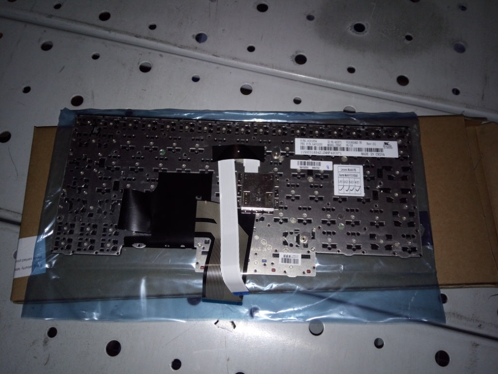 Lenovo Ki Keyboards Internal - 04Y0255