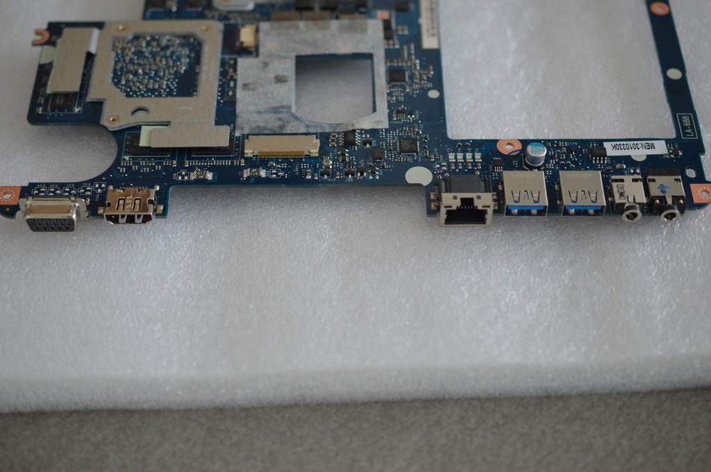 Lenovo Mb 4 Core Xtx 1G U3 W/Bt 4619D - 90000057
