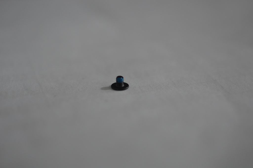 Lenovo One Screw - 90202836