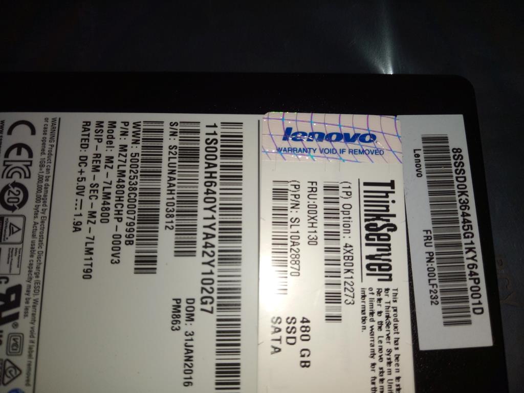 Lenovo Sd Solid State Drives - 00XH130