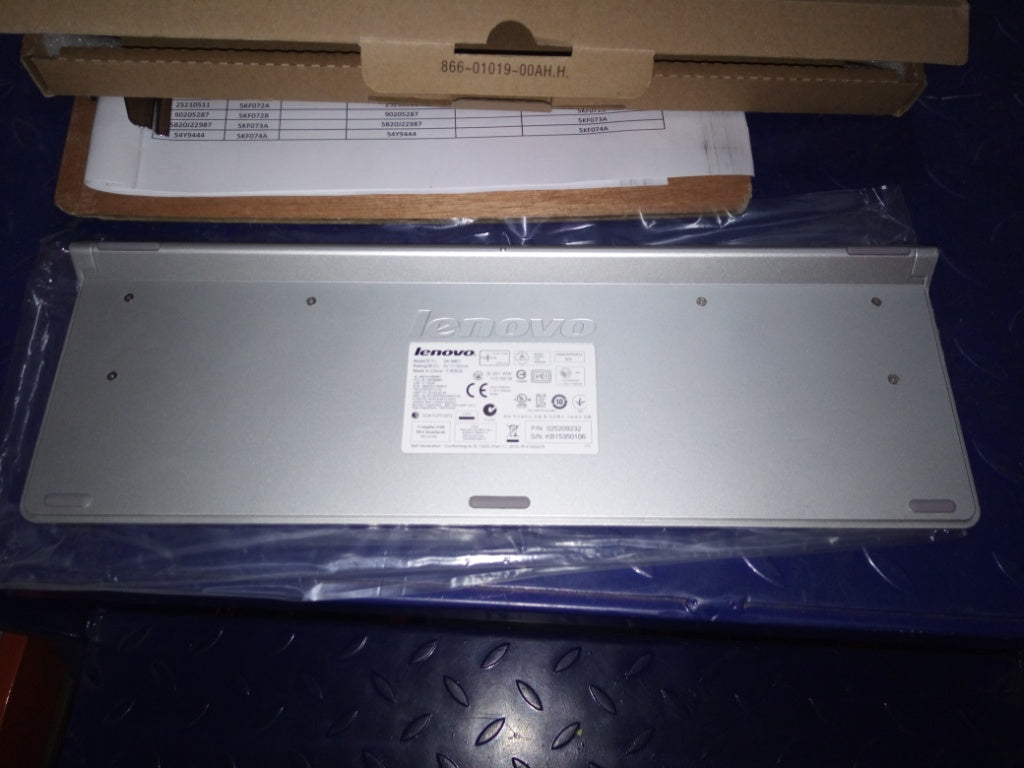 Lenovo Kb Keyboards External - 25209232