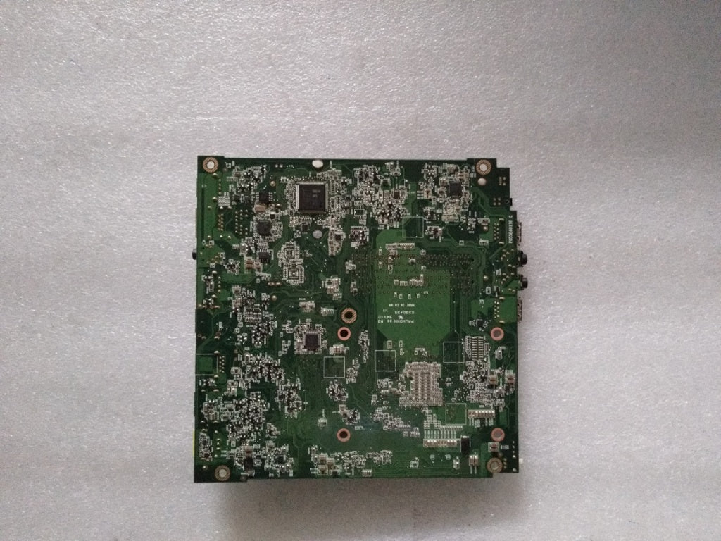 Lenovo Tiny3 Amd Win10 Iot Cs - 00XK304
