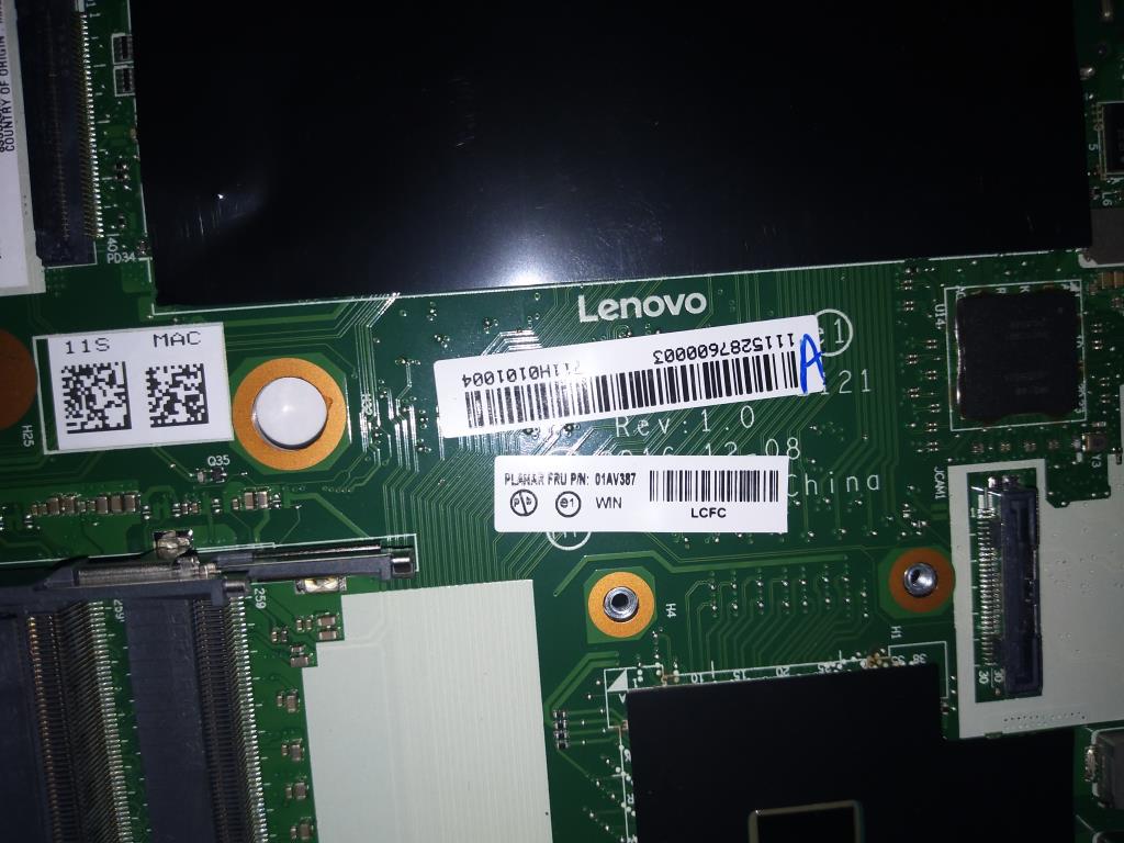 Lenovo Win,I7-7820Hq,Amt,N-Tpm,Raid - 01AV387
