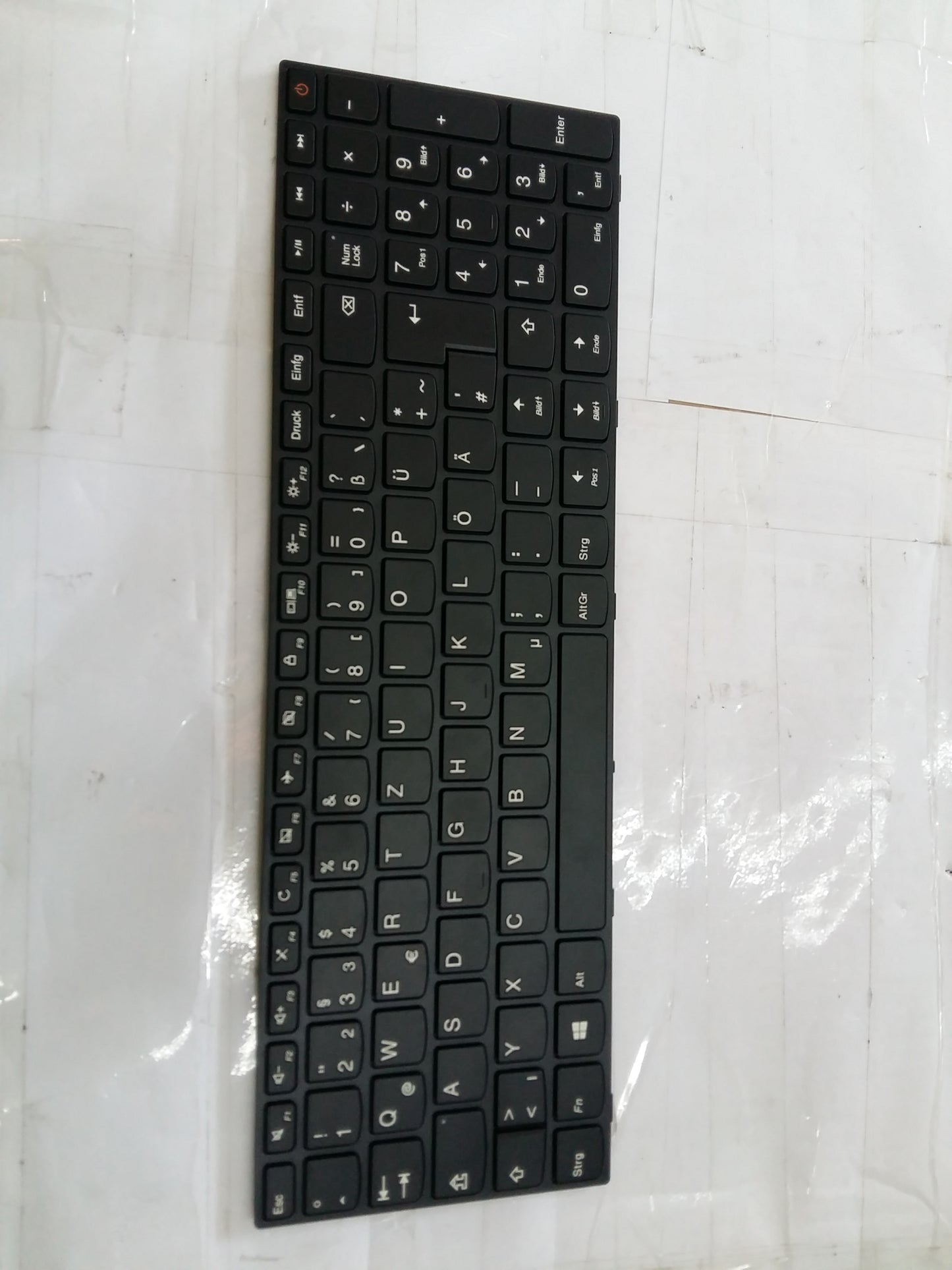 Lenovo Ki Keyboards Internal - 5N20L25872