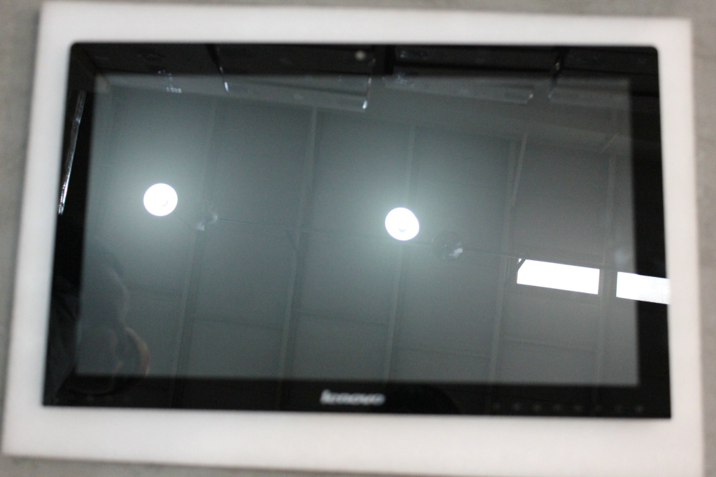 Lenovo Tfd Lcd B520E Lg2D 23 Led Modu - 90400085