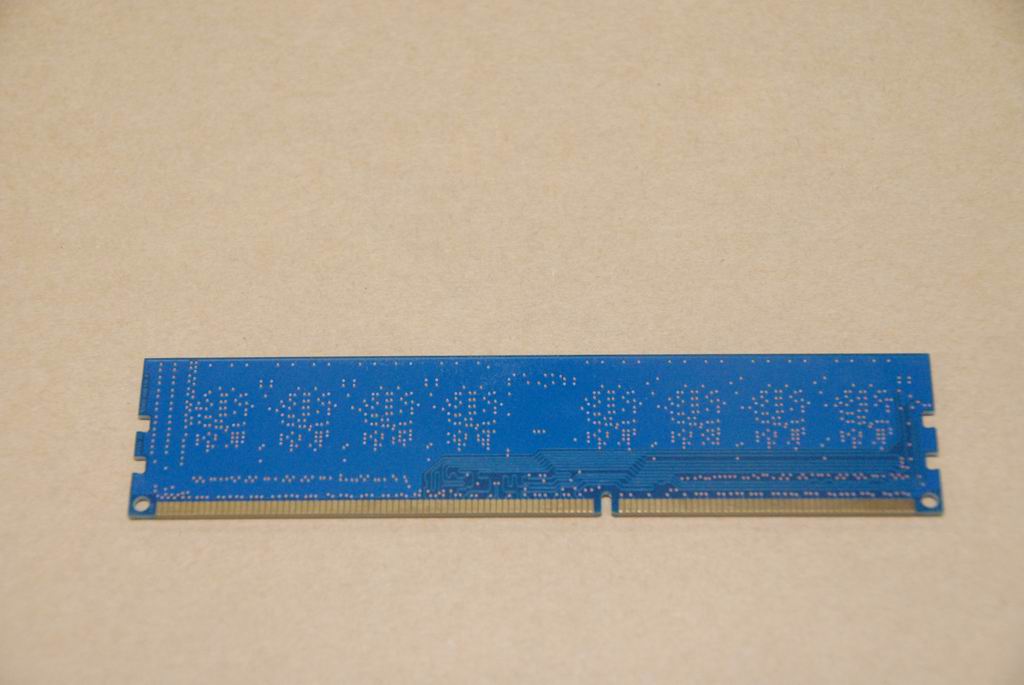 Lenovo Ddr3 Hmt112U6Tfr8C-G7 1Gb 1066 - 1006786