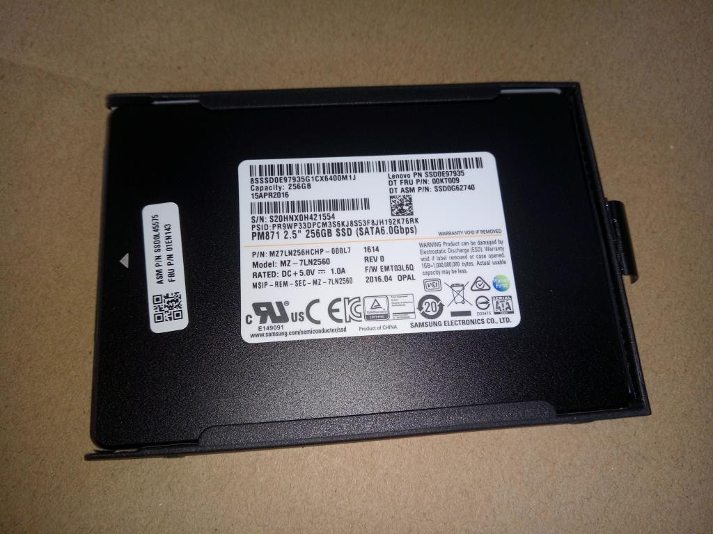 Lenovo 01EN143 Ssd,256G,2.5,7Mm,Sata,Sam,Op