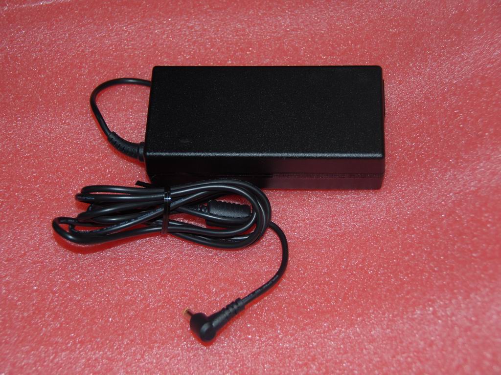 Lenovo Ac Adapter Tahiti - 36001753