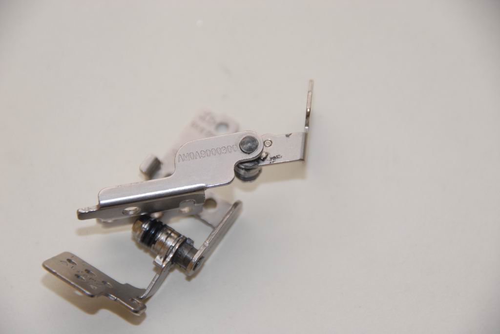 Lenovo 31039209 Hinge Nitu1 R&L