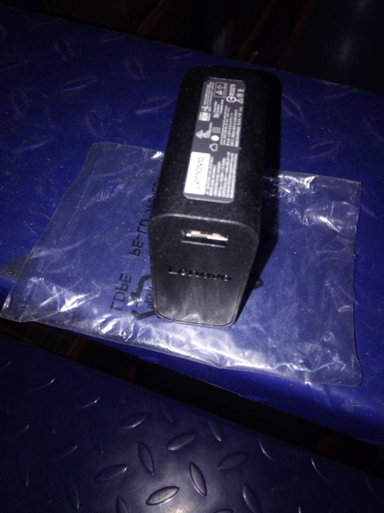 Lenovo Adapter - 5A10G68675