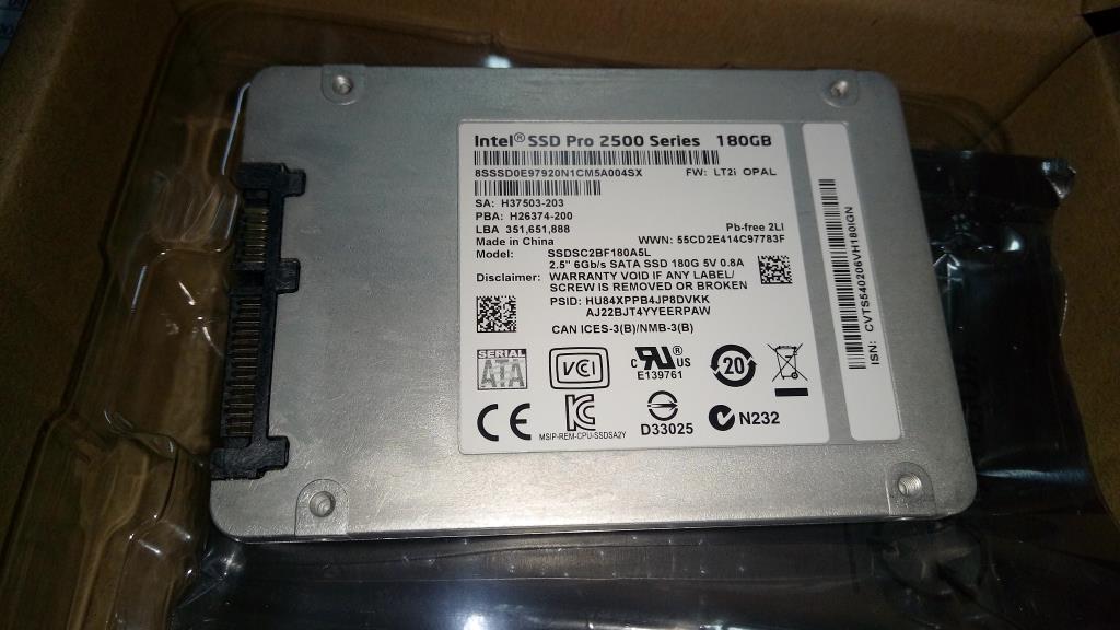 Lenovo 00KT005 Solid State Drives