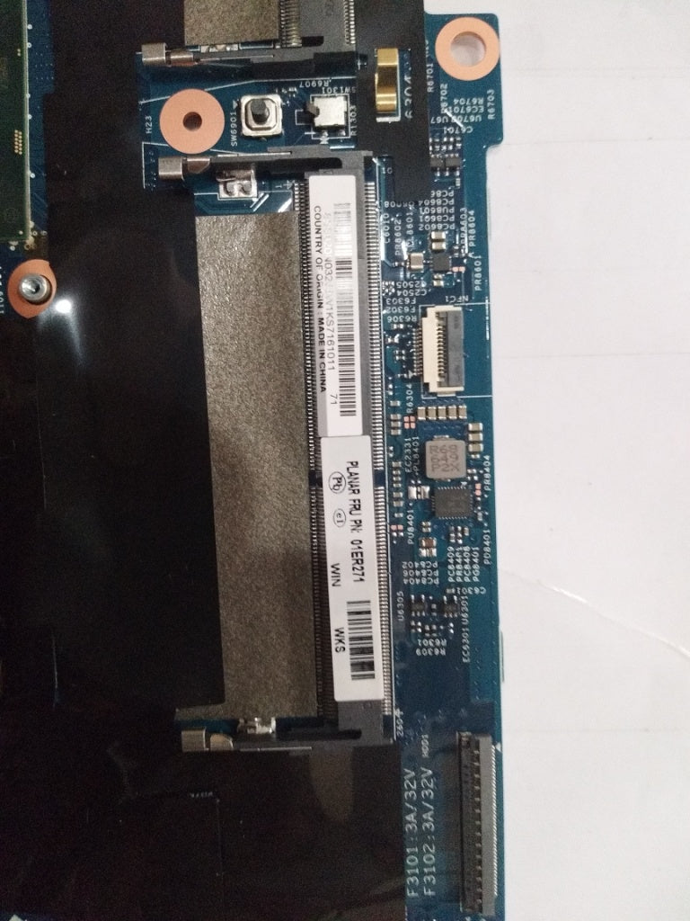 Lenovo Mb I7-7500, Hd, Win, Tpm2=Y, A - 01ER271