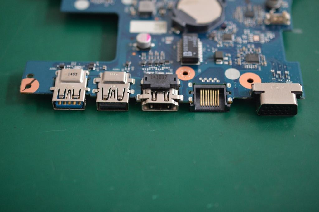 Lenovo Replacement Part - 5B20H14431