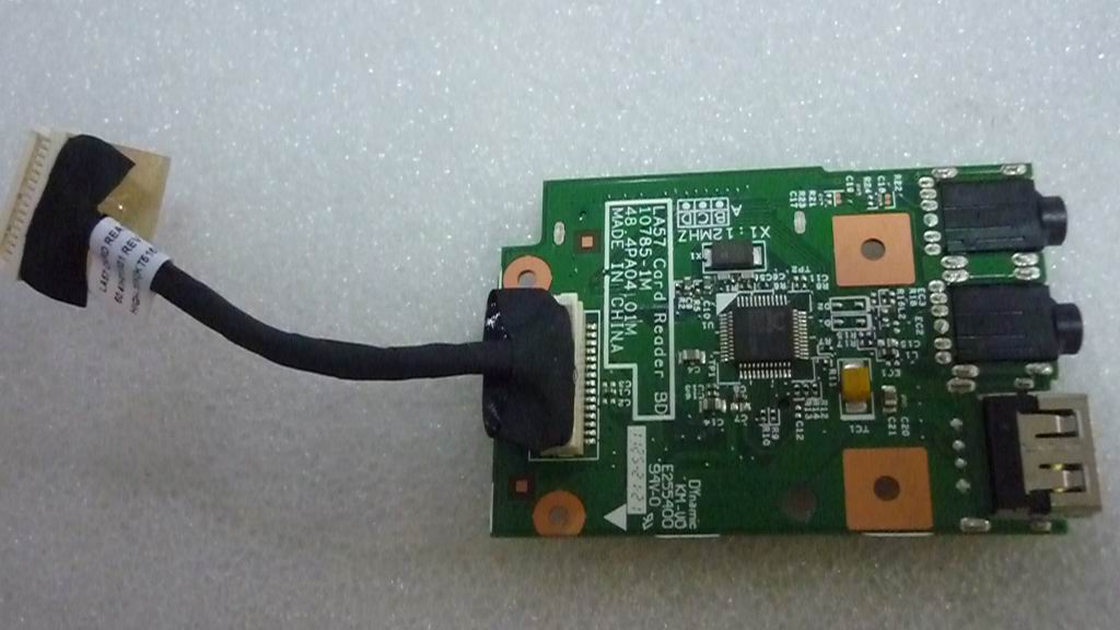 Lenovo 31050447 Card Reader Board Lb575