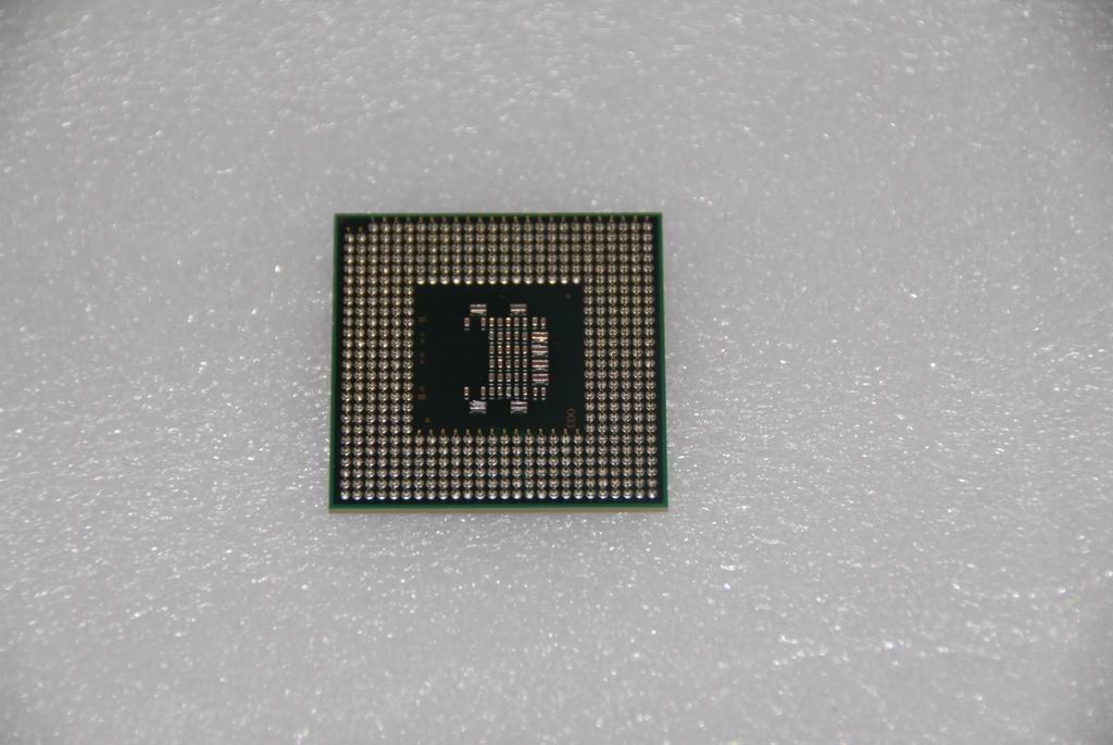 Lenovo Cpu Merom T2370 1.73G Pga - 102000440