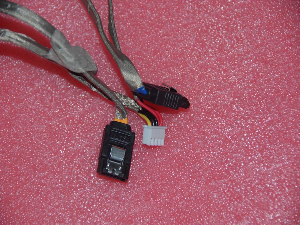 Lenovo 31043376 Sata Cable 330Mm