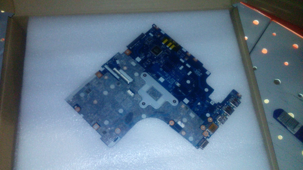 Lenovo Pl System Boards - 5B20J23572
