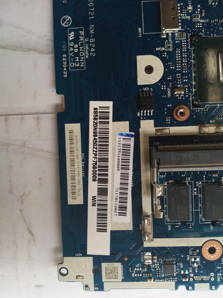 Lenovo Mbl80Yli57200Uhgtr4G4Gnfpwin - 5B20N98450