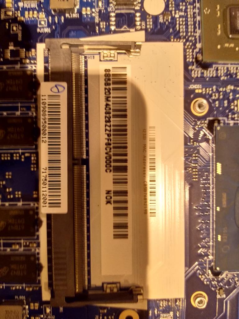 Lenovo Mb Mb031 V2G D4G I7 2+2U Blk - 5B20M40828