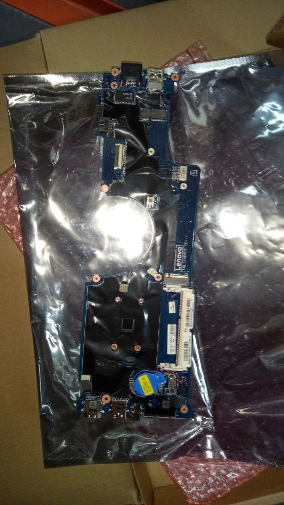 Lenovo Motherboard - 01AV954