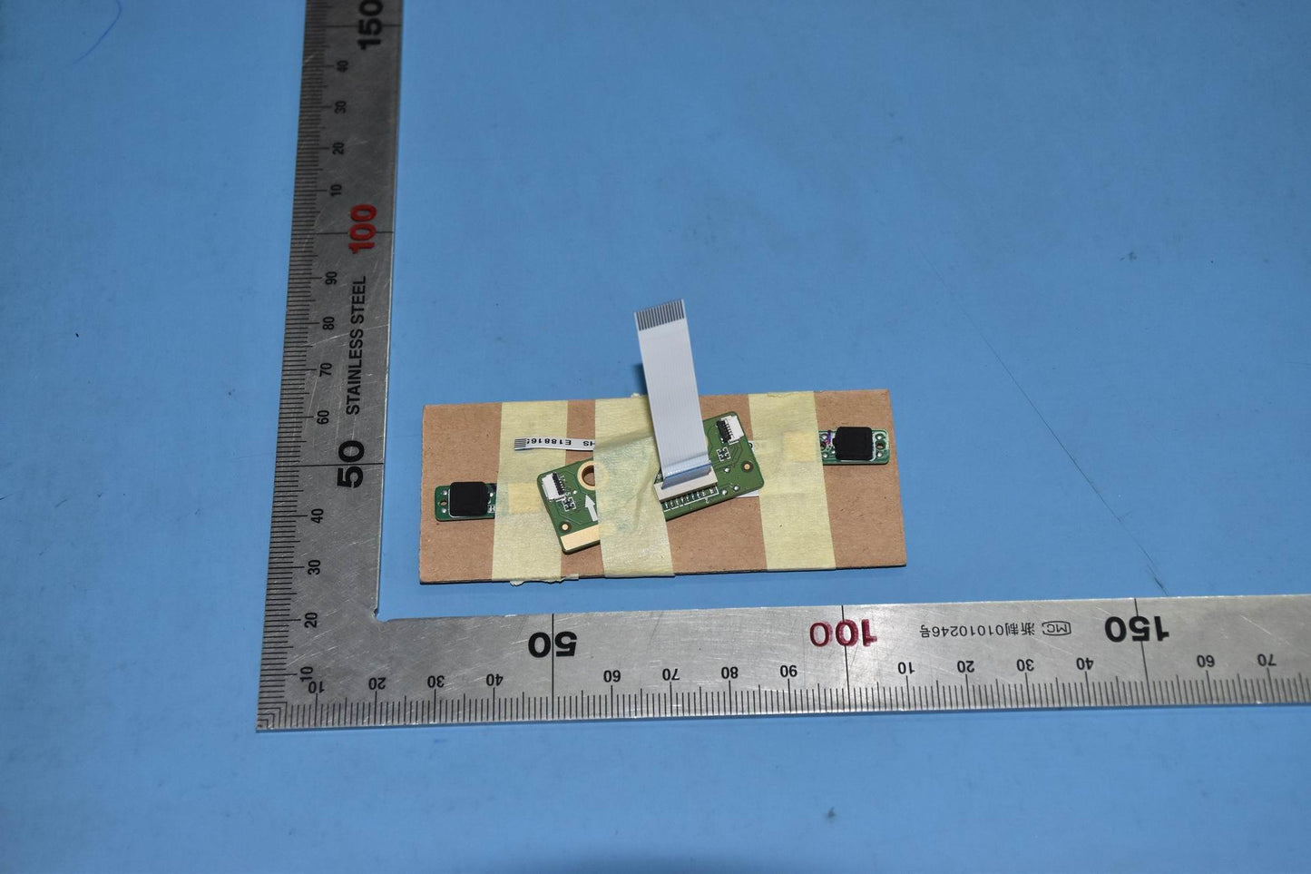 Lenovo Mic_Sensor Board And*08-Walnut - 5P68C16943