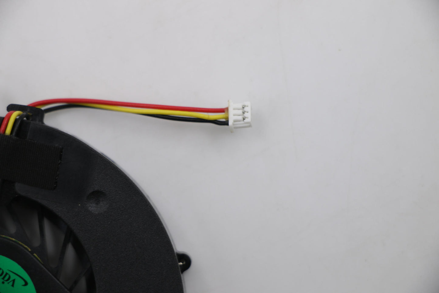 Lenovo 31036825 Fan Kiwb1