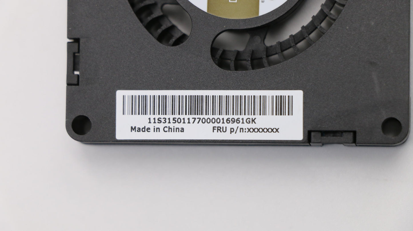 Lenovo Avc Basa0715B2Up003 System Fan - 31501177
