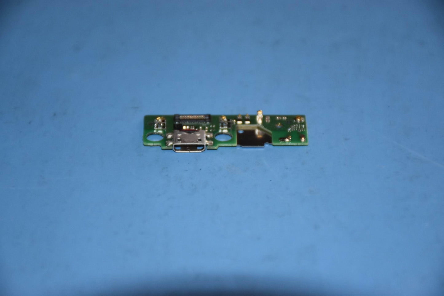 Lenovo Tb-8705X Sub Board Mb And71520 - 5S58C16900