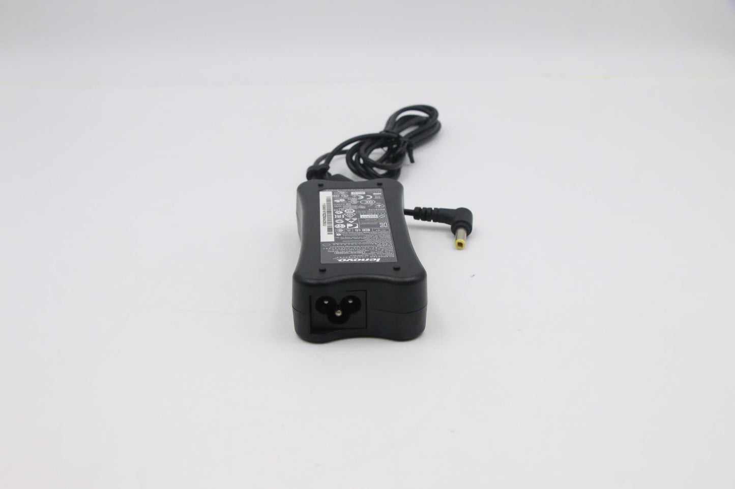 Lenovo Delta Adp-65Yb B Nb - 36001309