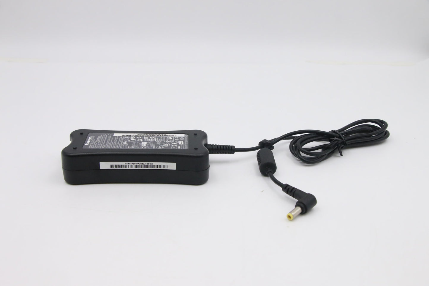 Lenovo Delta Adp-65Yb B Nb - 36001309