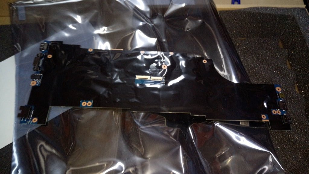 Lenovo Pl System Boards - 00UR120