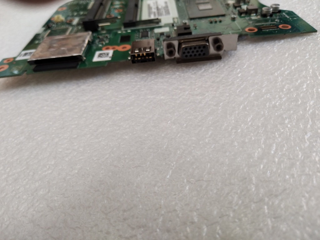 Lenovo Mb Uma I5 Vpro Qs Nok Yamt Ytp - 01ER213