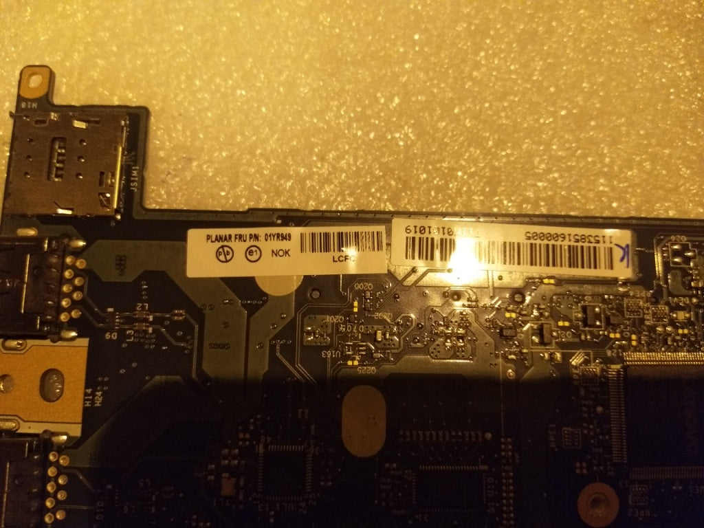 Lenovo Mb Mbi56300Uumanokyamtytpmdtpm - 01YR949