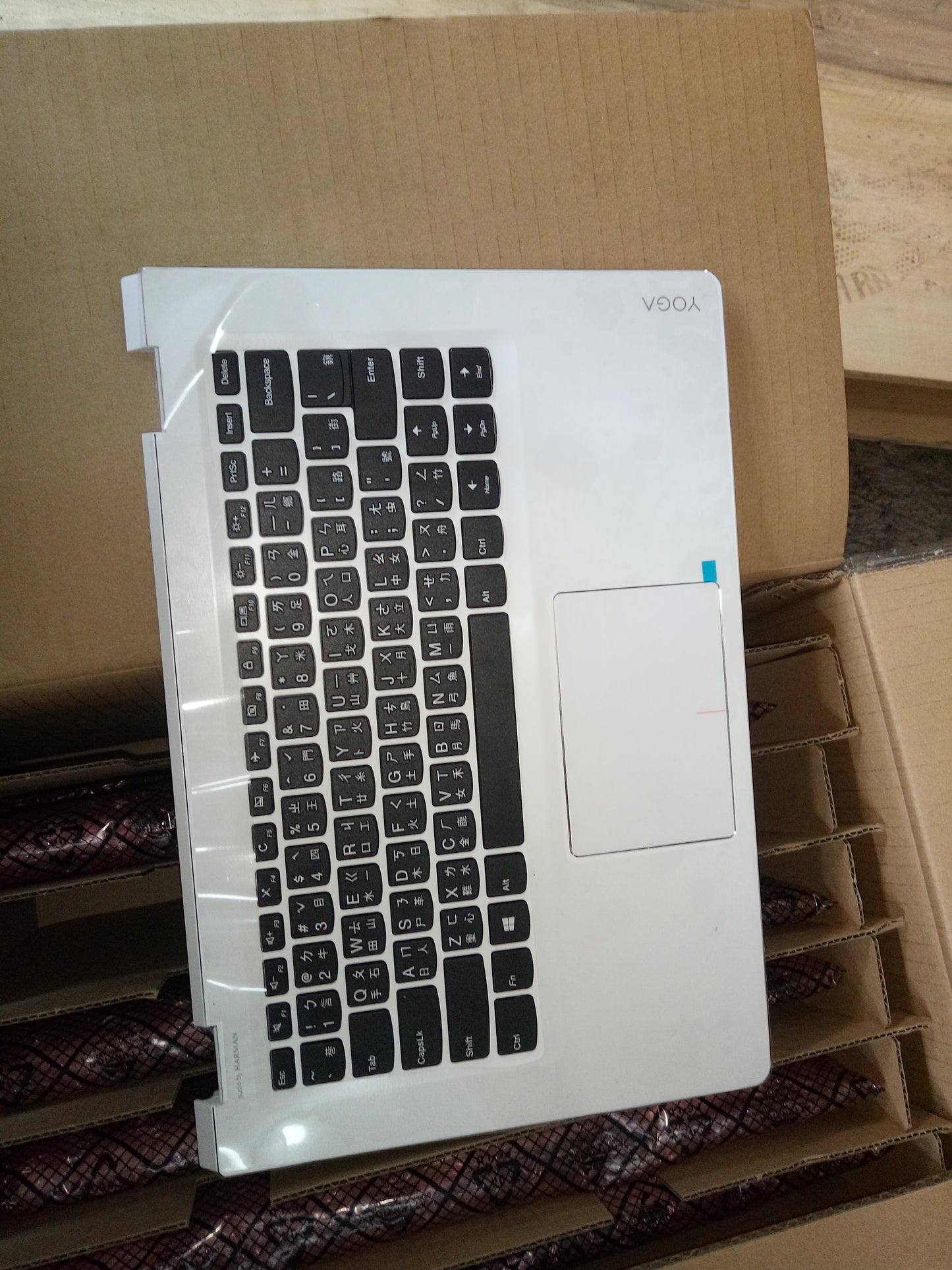 Lenovo Up Assembly W/Kb Nbl Wt Yog Tc - 5CB0L67202