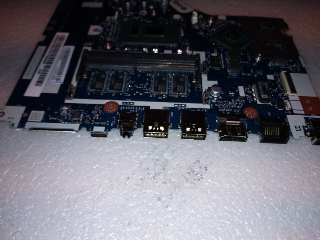 Lenovo Mb I7-8550U V4G4G Nfpop-Blk - 5B20Q15604