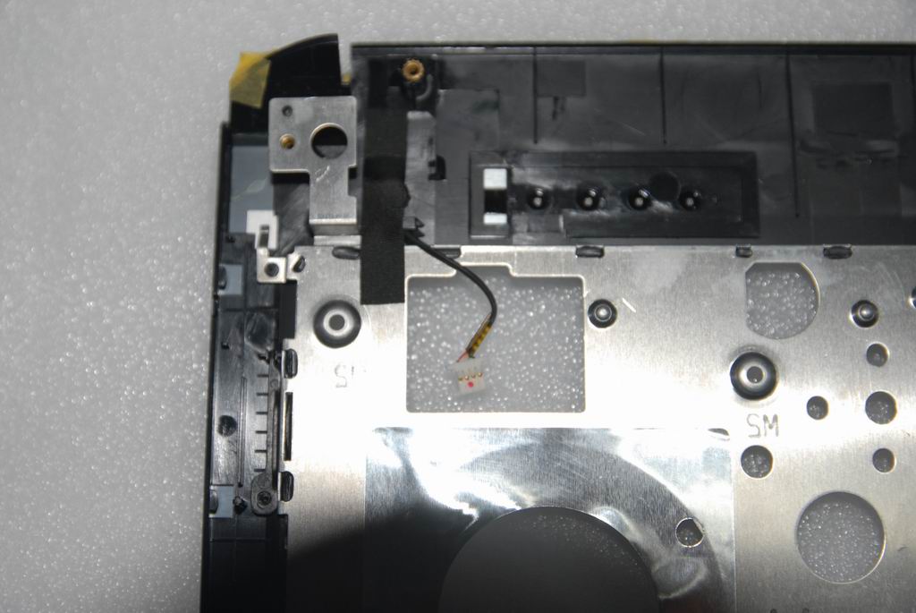 Lenovo Replacement Part - 31049353