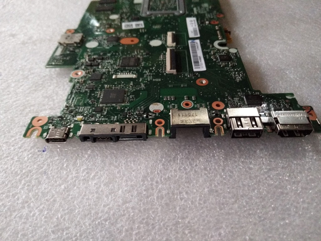 Lenovo Et481 Mb I78650Uypuma8Gbwinyay - 01LV626
